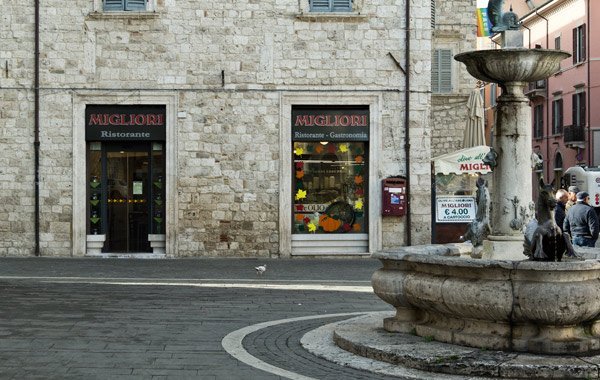 Ascoli piceno: un gioiello in travertino.marche tra antichi borghi e ... Migliori ascoli piceno