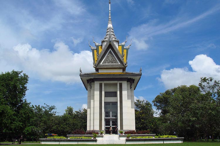 Phnom Penh Choeung Ek Memorial