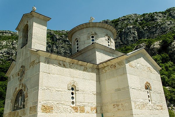 Monastero di Ostrog Pellegrinaggio Montenegro