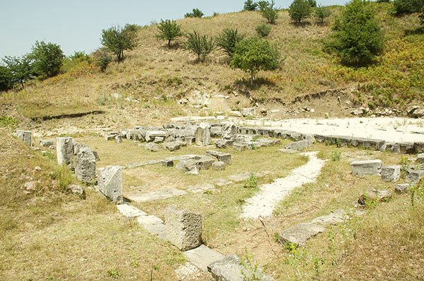 Visitare Parco Archeologico Apollonia Albania