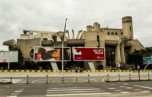 Cosa Vedere Skopje Macedonia Mille Statue