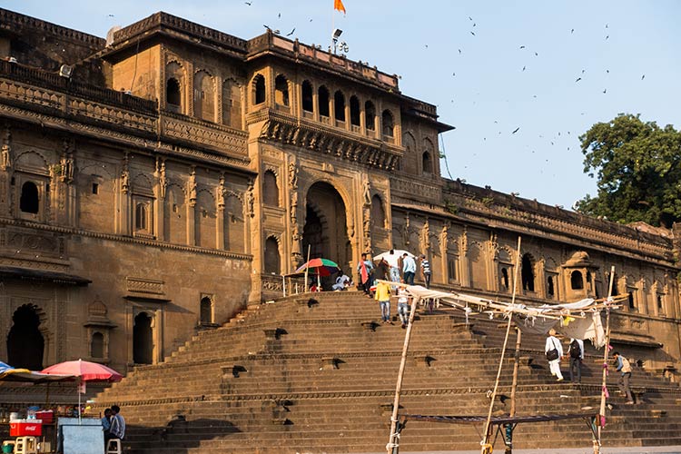 Cosa Vedere Maheshwar India Fiume Sacro Narmada