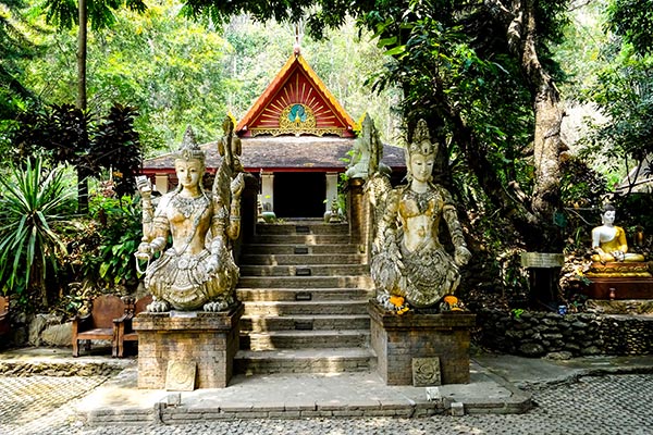 Cosa Vedere Dintorni Chiang Mai Giungla Cascate Templi