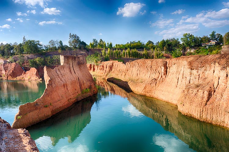 Cosa Vedere Dintorni Chiang Mai Giungla Cascate Templi