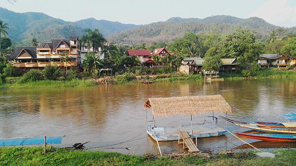 Thaton Thailandia Paesino Montagna Fuga Chiang Mai