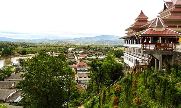 Thaton Thailandia Paesino Montagna Fuga Chiang Mai