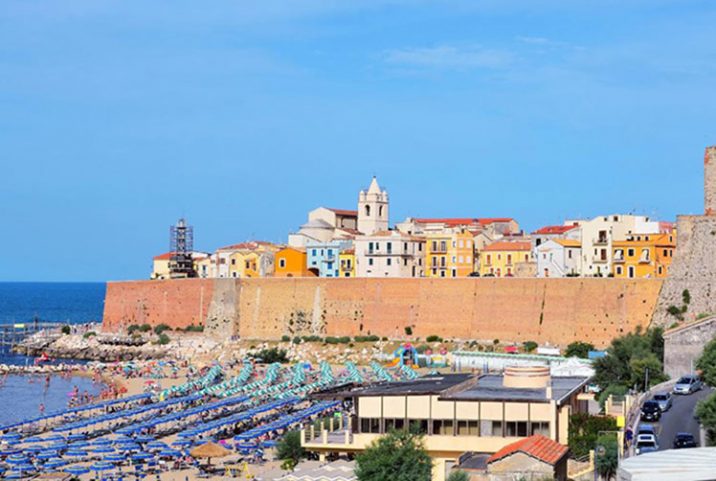 Cosa-Vedere-Termoli-Molise-Spiaggia-Mare-Borgo